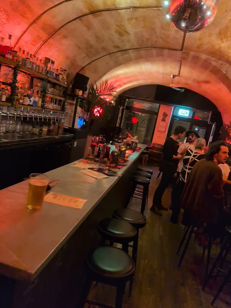 Absolem: venue atmosphere and interior