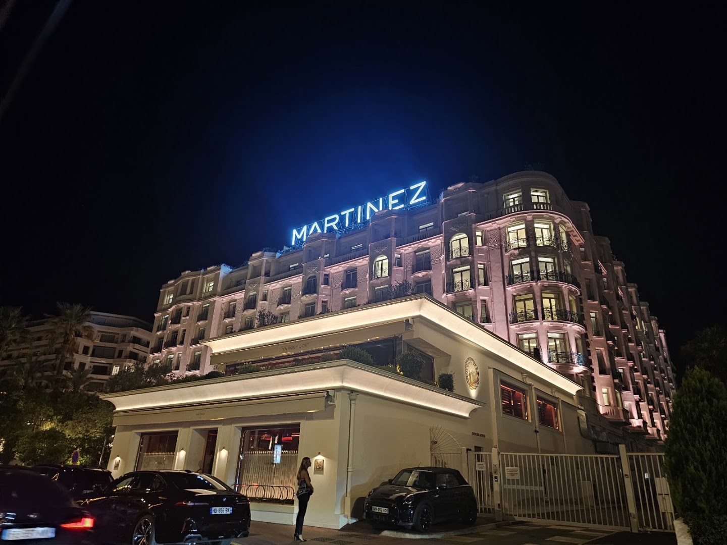 Martinez Bar: high quality exterior night shot