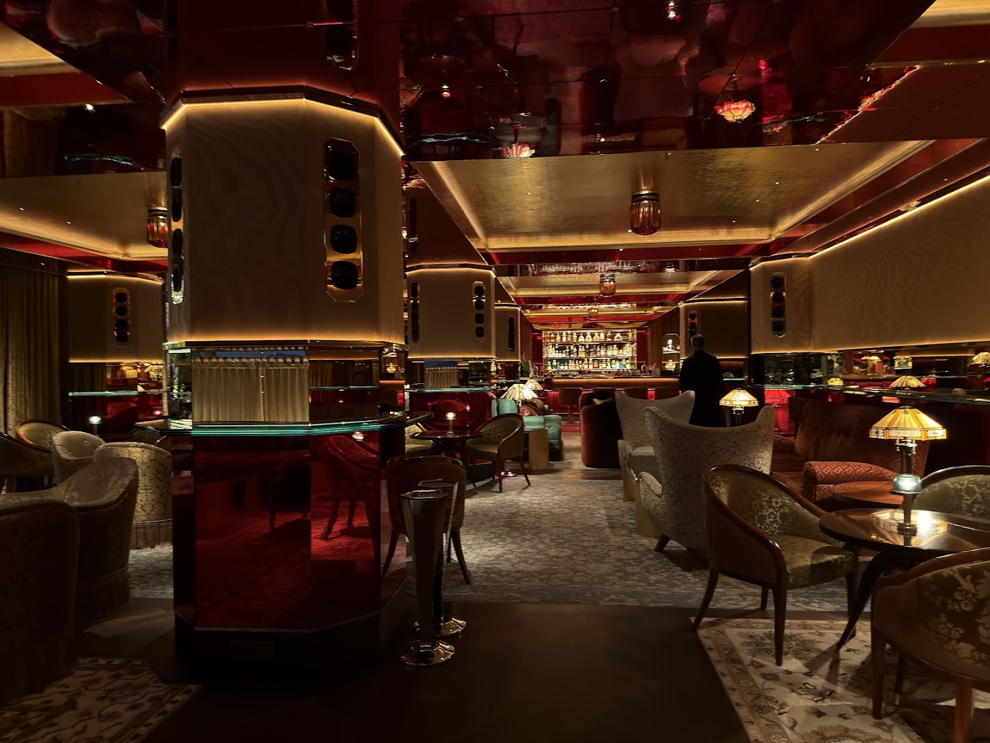 Martinez Bar: high quality atmospheric interior shot