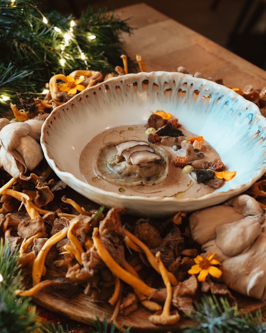 Loma: professional and appetizing food photography