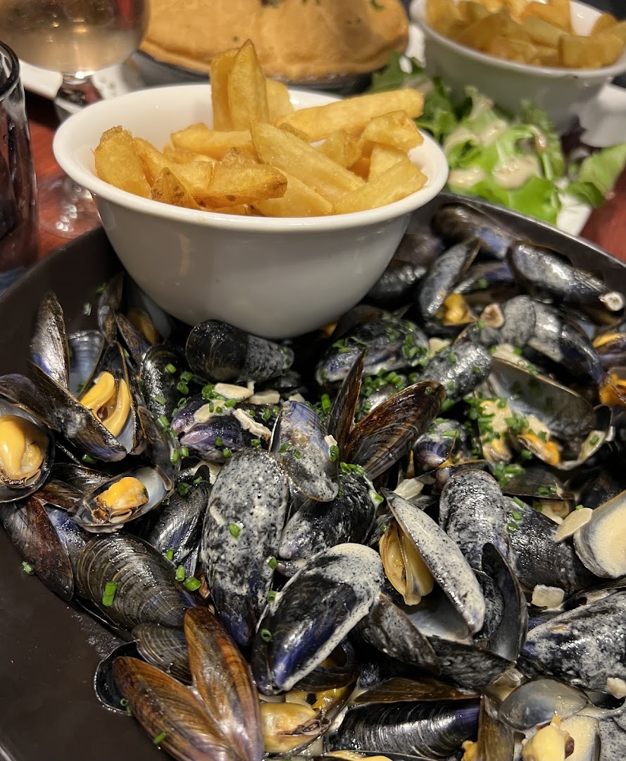 Les Terrasses de la Baie: appetizing photo of restaurant food