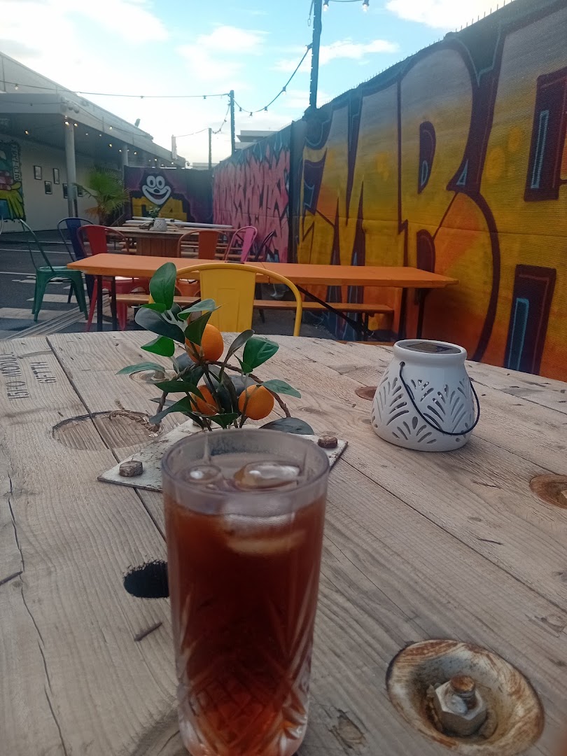 MBA · Montpellier Base Artistique: venue atmosphere and decor