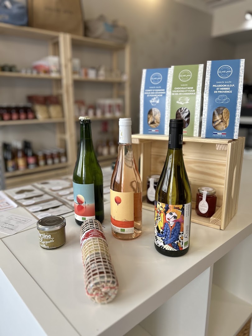 Nomaïa: clear, appealing product display photo