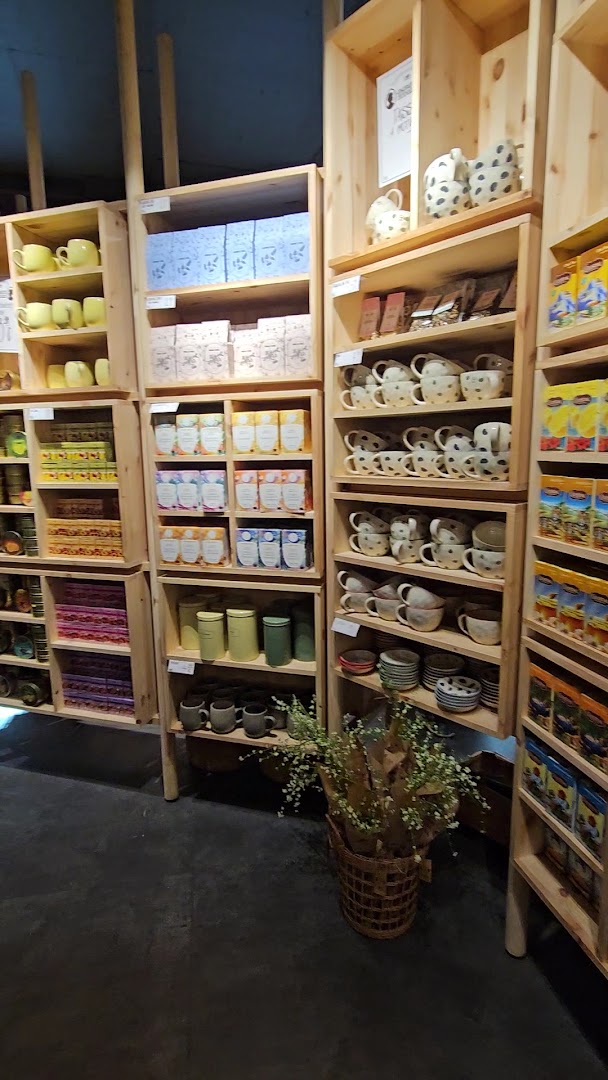 Søstrene Grene: clear display of shop products