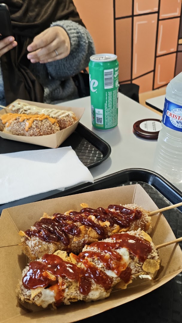 Dochi: appetizing photo of restaurant food