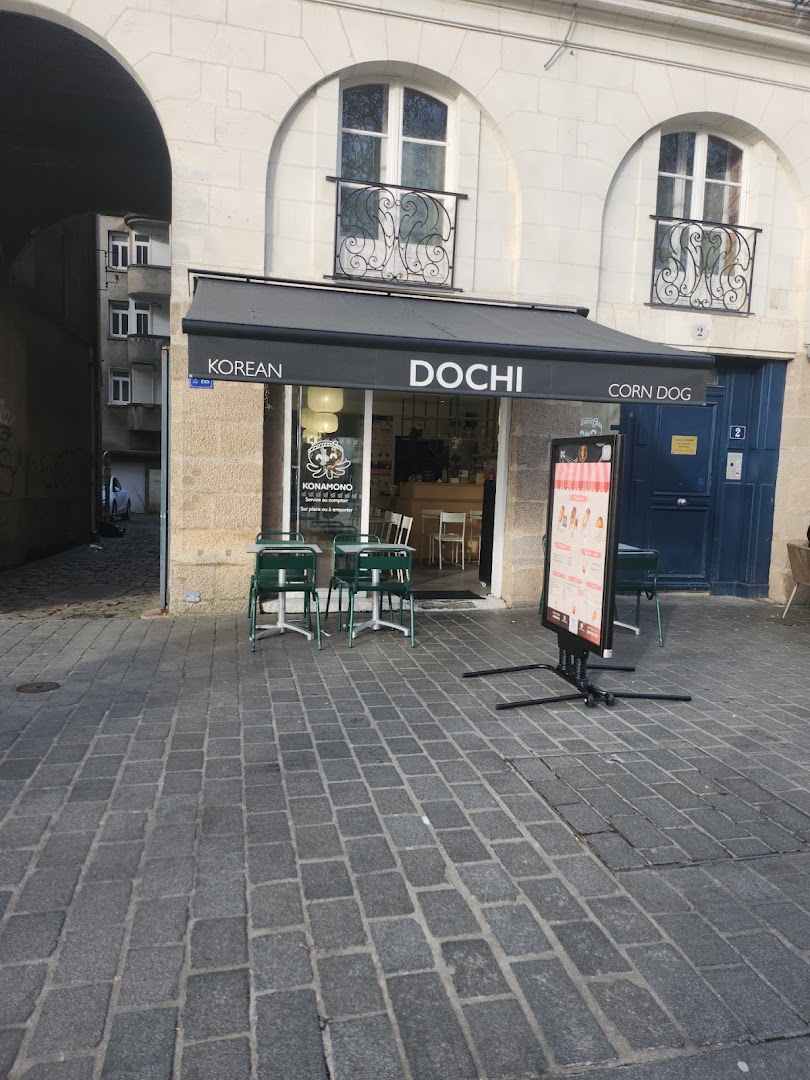 Dochi: clear photo of restaurant exterior
