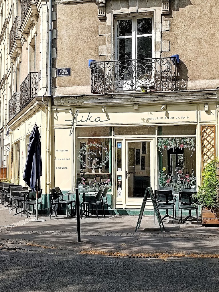 FIKA: attractive exterior of the venue