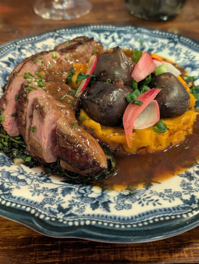 Lamiral: appetizing, high-quality food photography