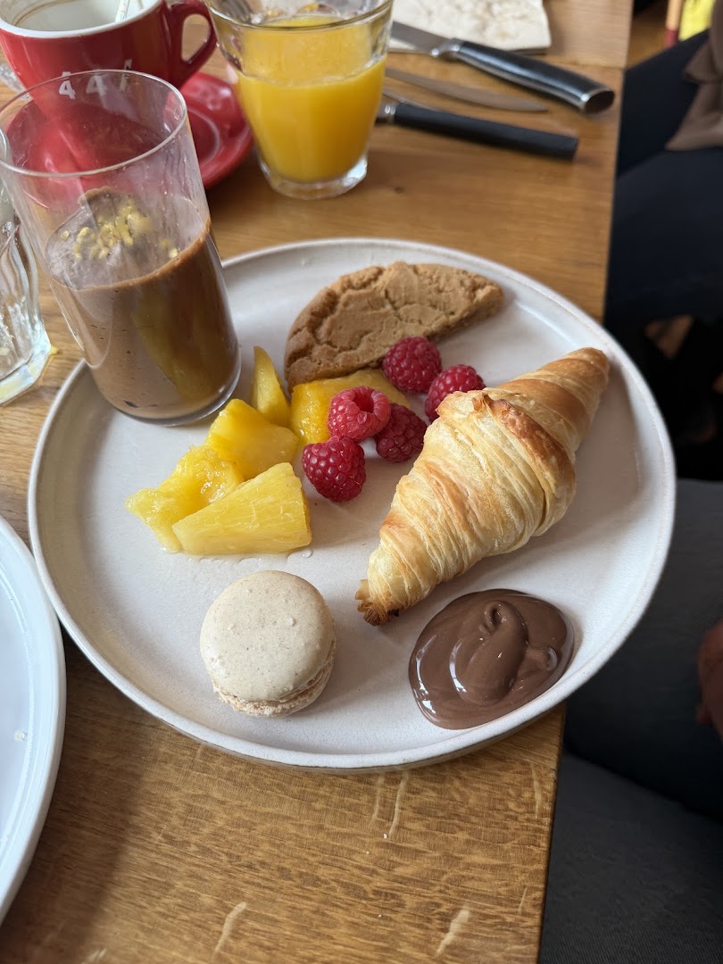 Le Velvet Restaurant: appetizing breakfast food presentation