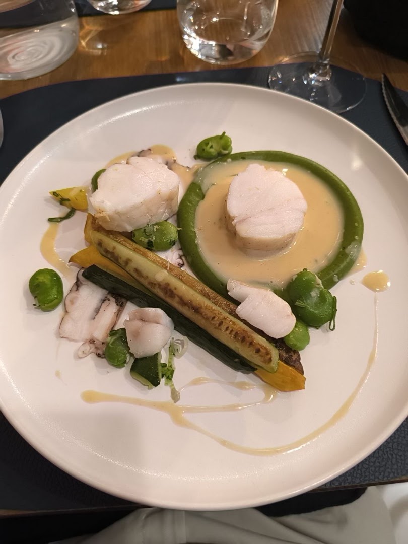 P'tite Pomme: appetizing and well-presented food dish