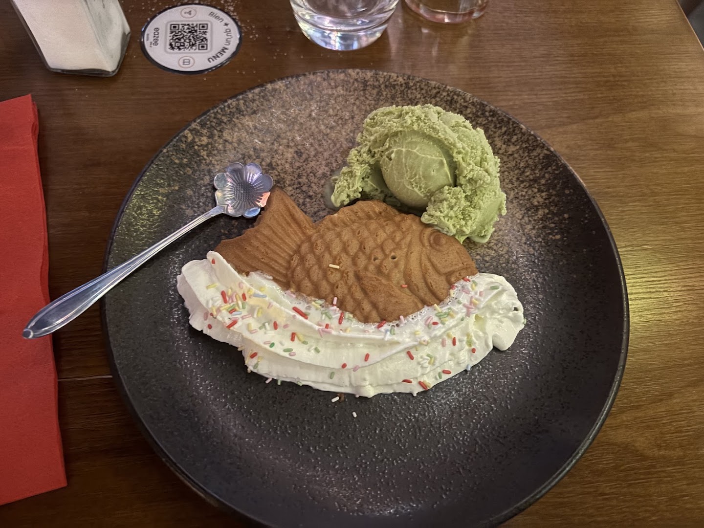 Izumi: appetizing photo of restaurant dessert