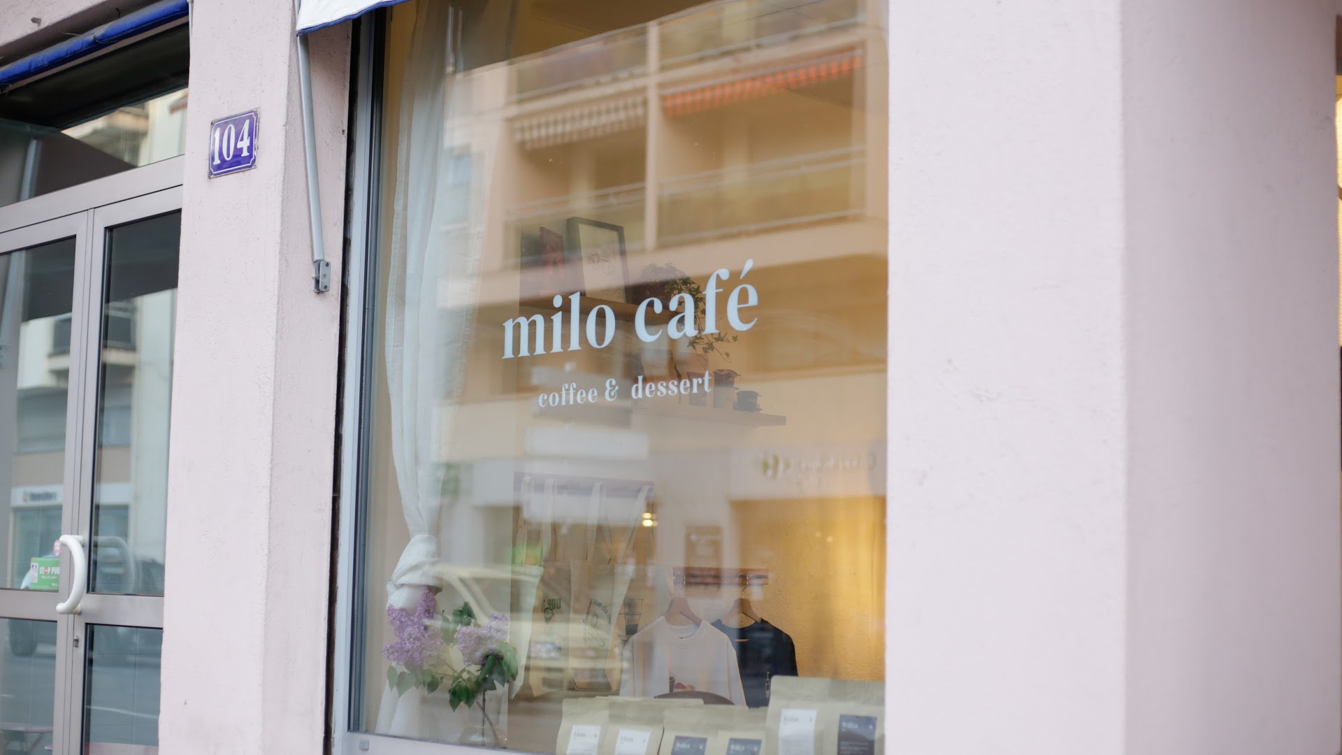 Milo Café: clear, professional storefront shot