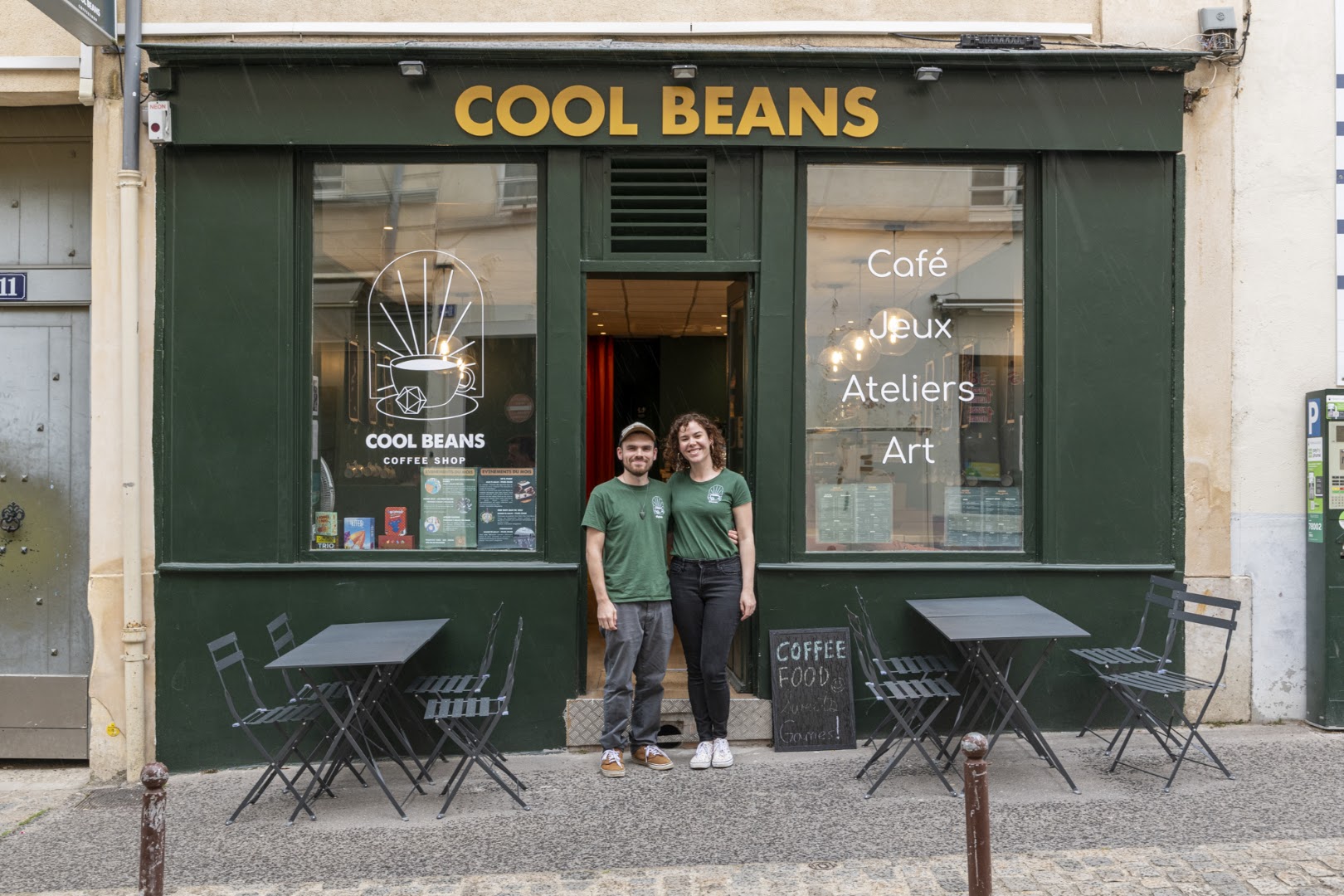 Cool Beans: professional photo of staff and storefront