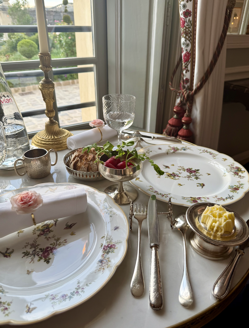 La Table des Jardiniers: elegant and high-quality table setting