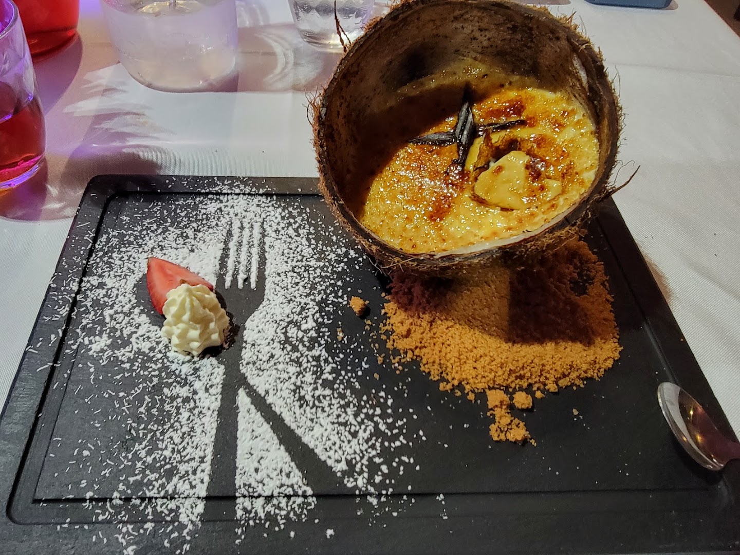 Les Délices de Bora Bora: appetizing and well-presented dessert photo