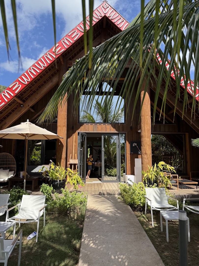 Taianapa Concept House Moorea: beautiful exterior of the venue