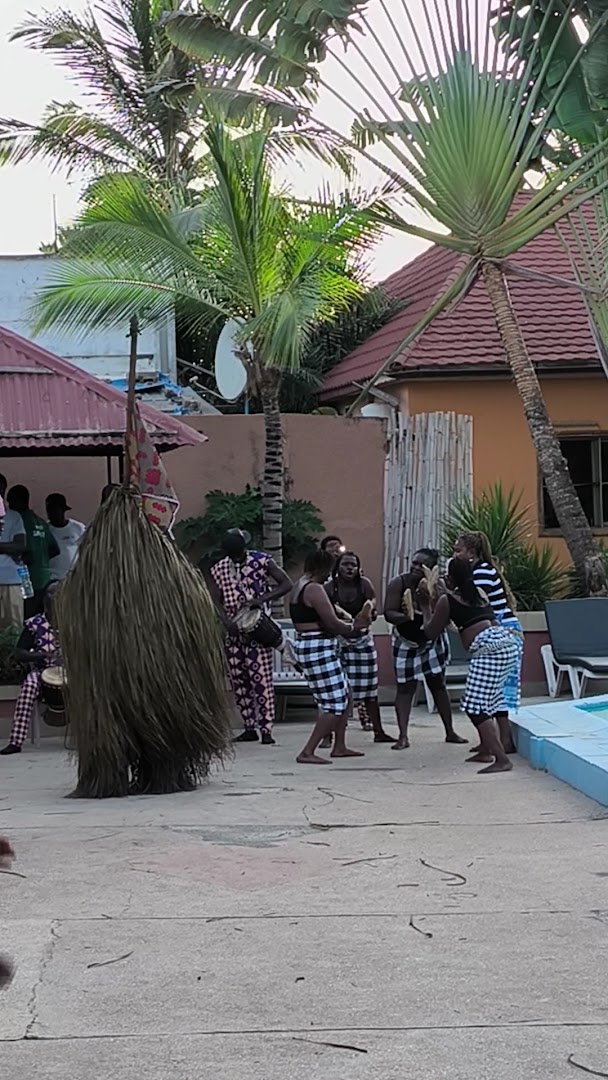 Duplex Entertainment Centre: entertainment at the venue