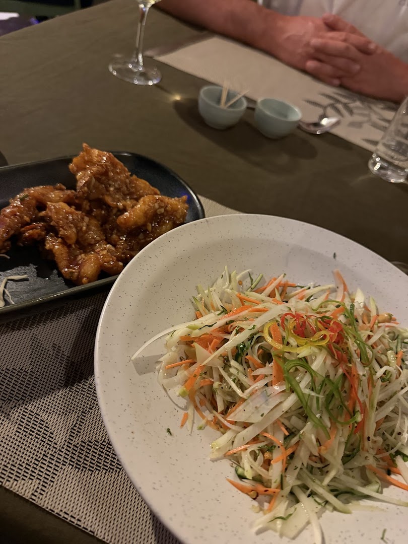Ginger Restaurant: appetizing food photography