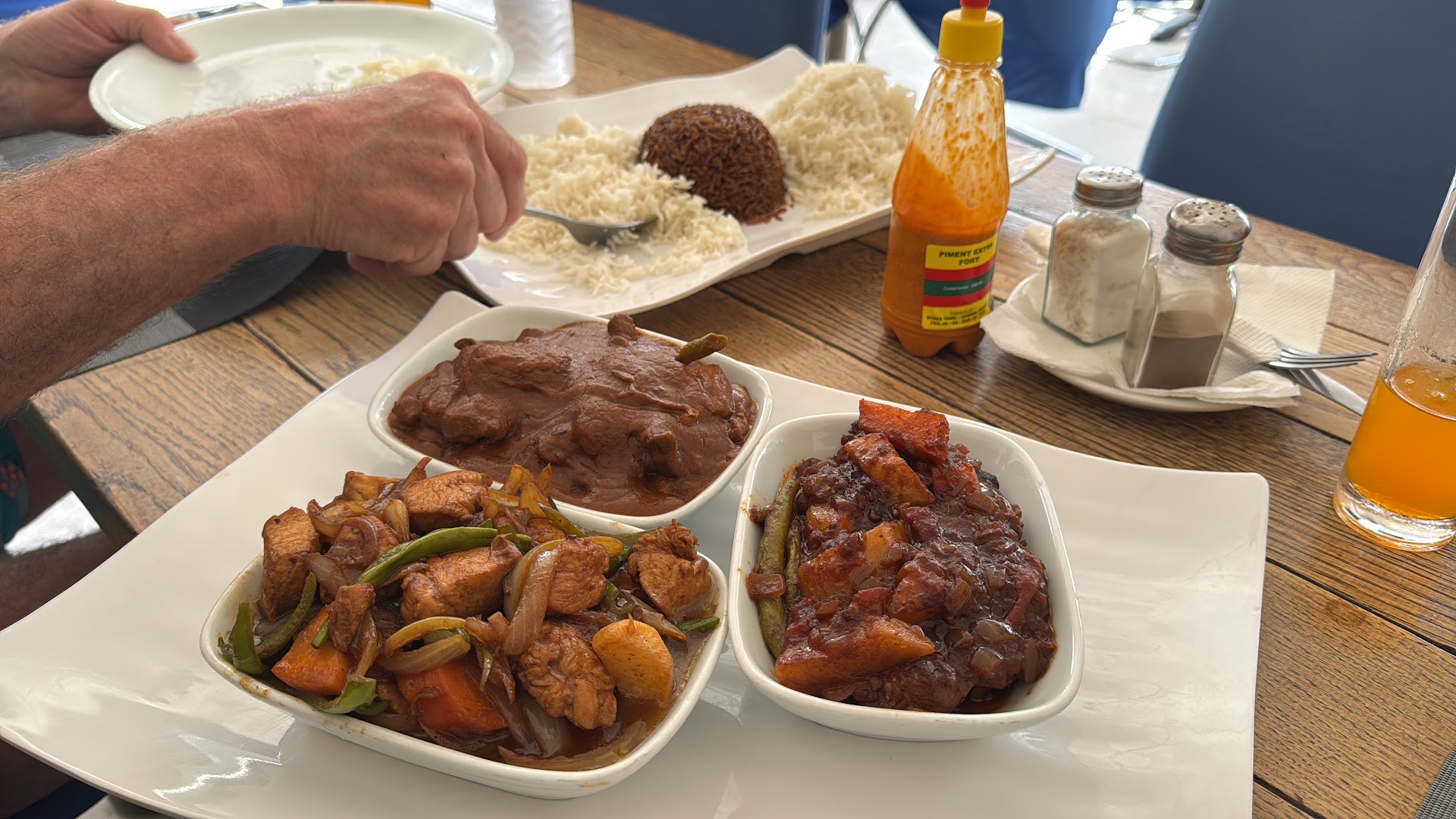 GTS Bar and Restaurant: appetizing food presentation