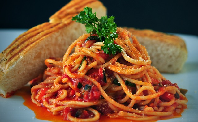 Gusto Italian Restaurant & Bar: appetizing professional food photography