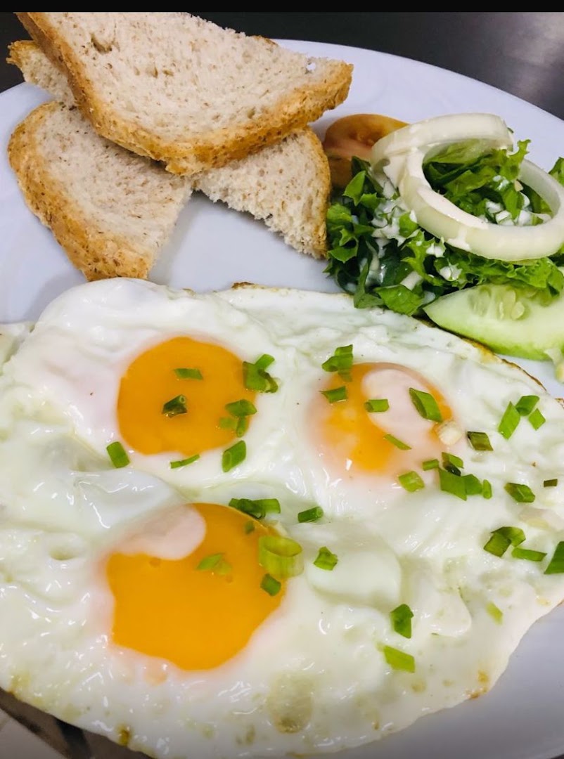 Justice Bar & Restaurant: appetizing photo of breakfast dish