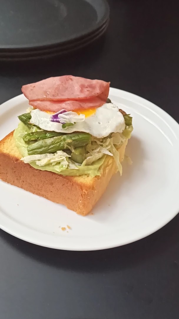 Blue Elephant Cafe: appetizing photo of cafe food