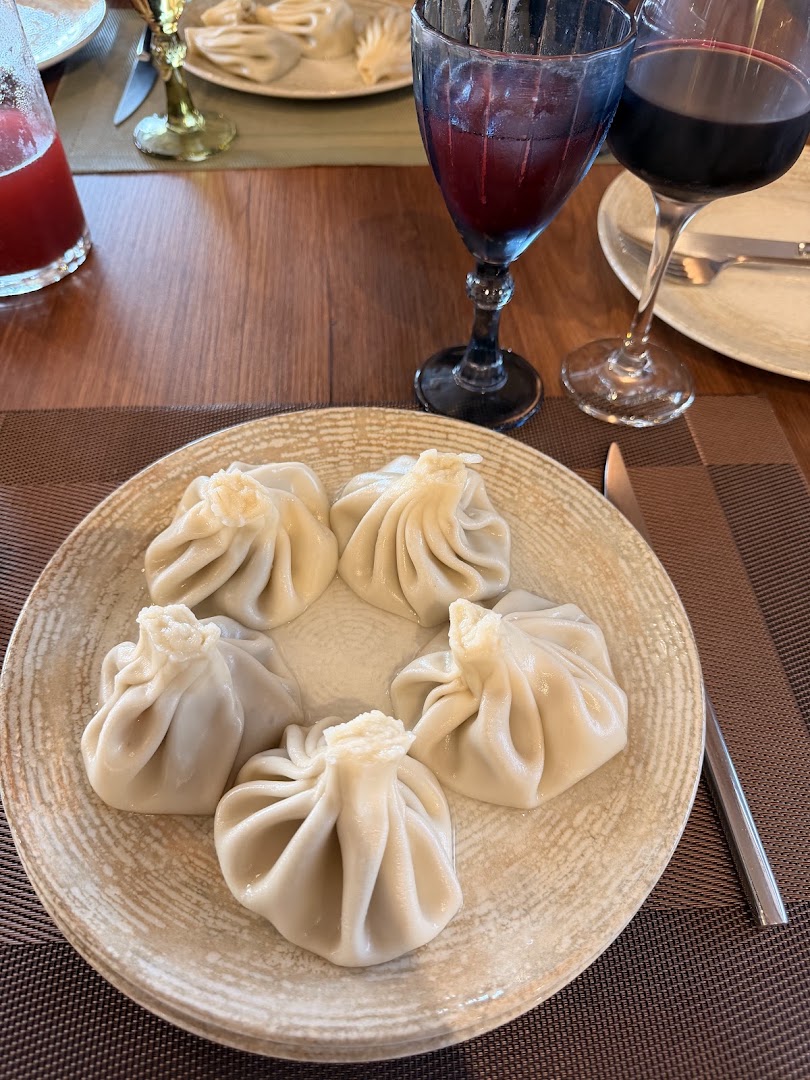 Tanini: appetizing photo of restaurant food