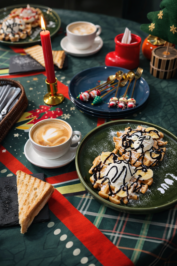 Bukioti: high quality, festive food photography