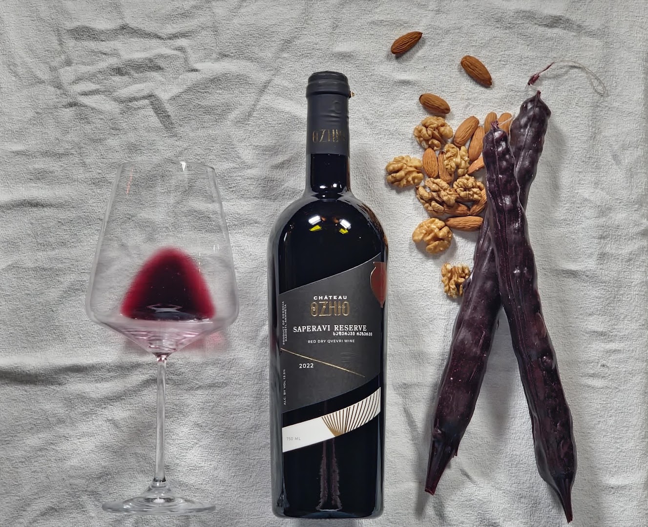Wine vibes: professional product photography of wine