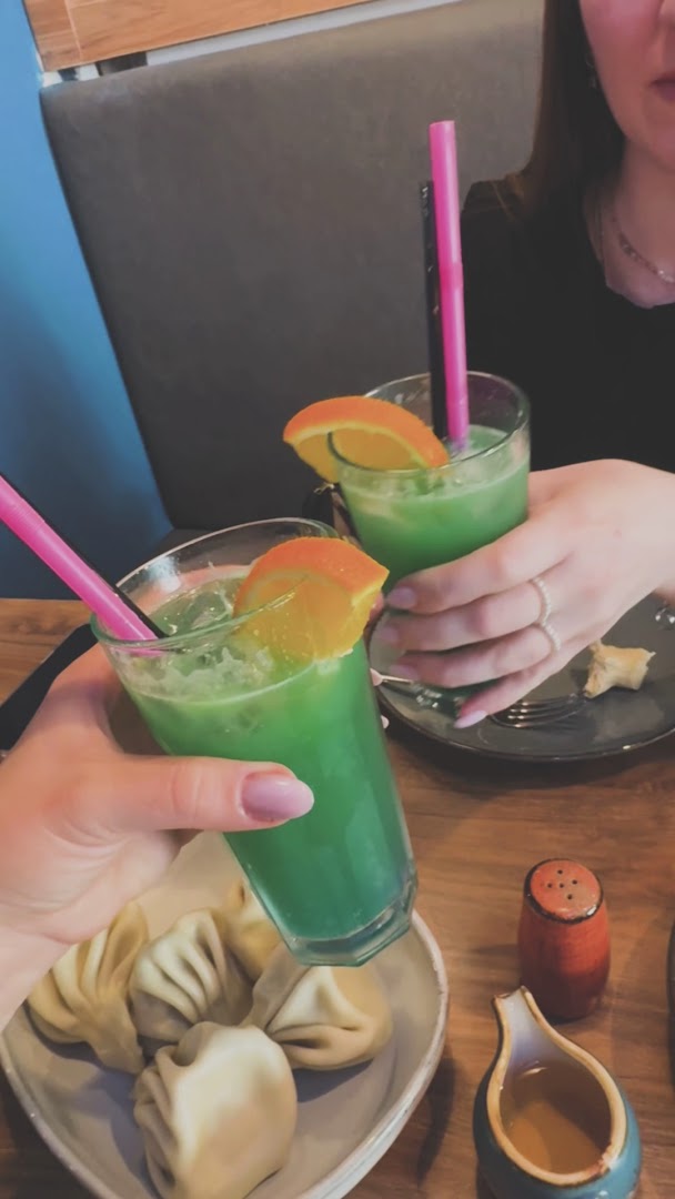 Terrace Tower: appealing photo of drinks and food