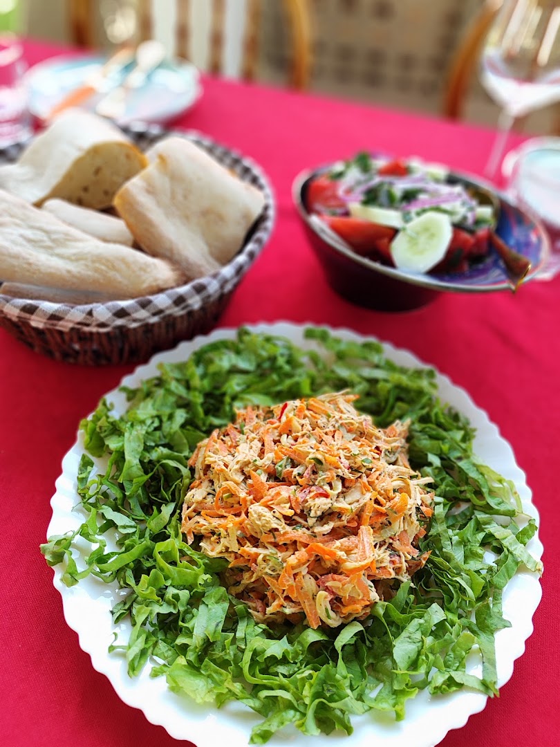 Beyond the Nine Mountains: appetizing, high-quality food photography