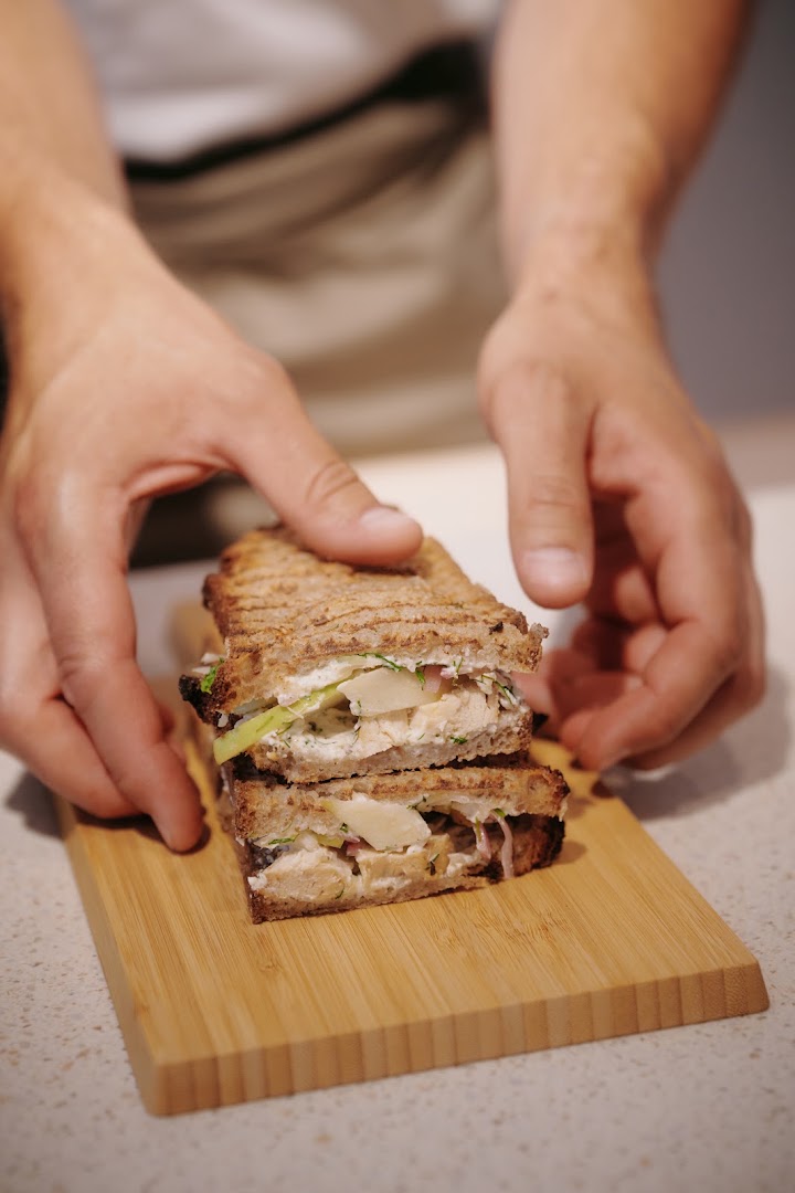 Hausbrot: appetizing, high-quality food photography