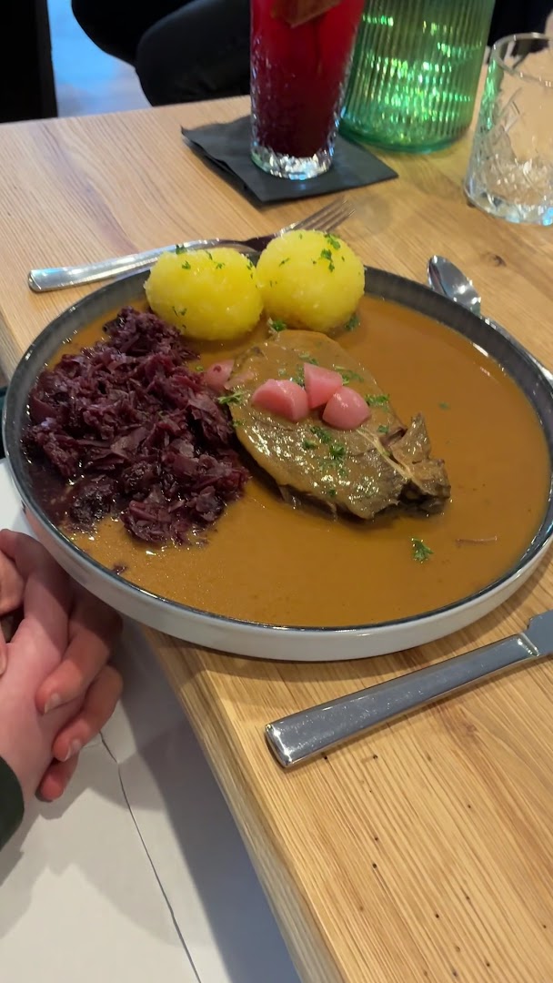 Sand & Anders: appetizing photo of served food