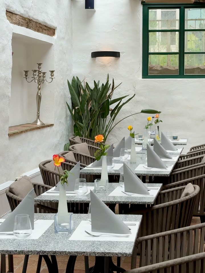 Leib & Seele: inviting and professional restaurant interior