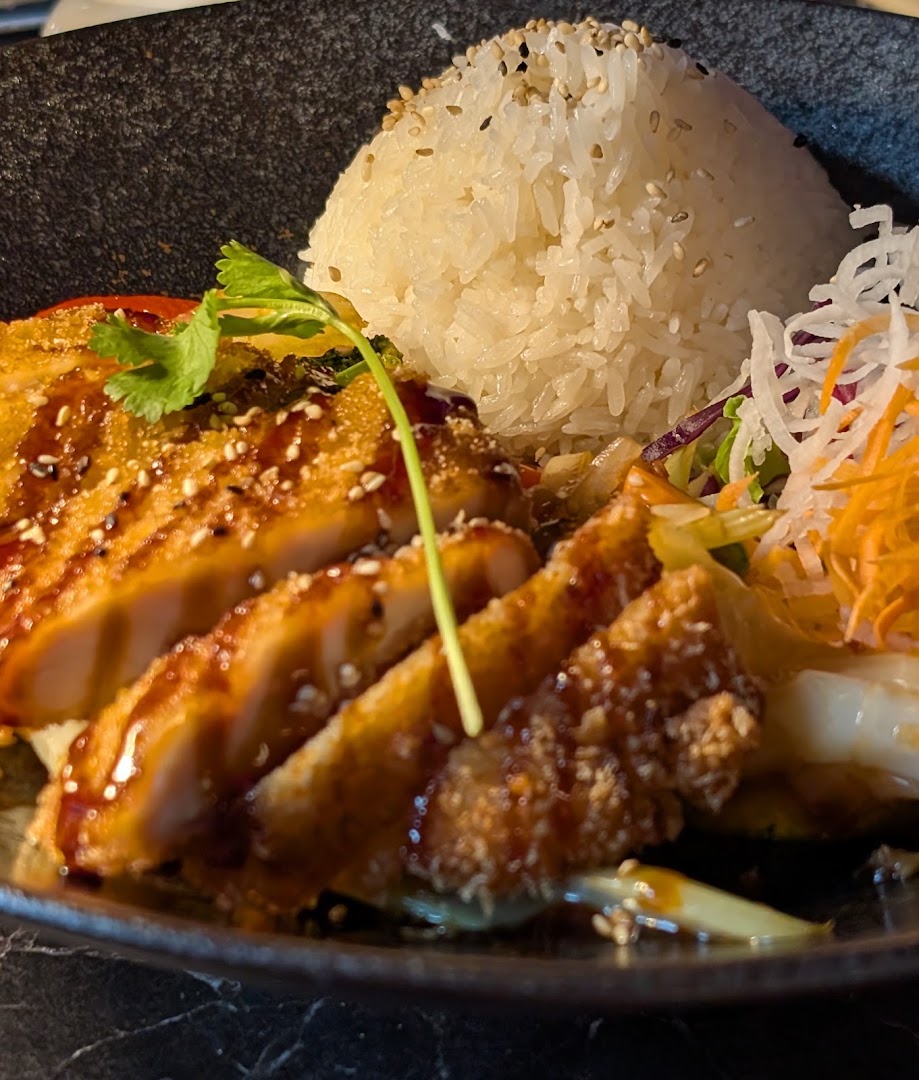 GIRI: appetizing, high-quality food photography