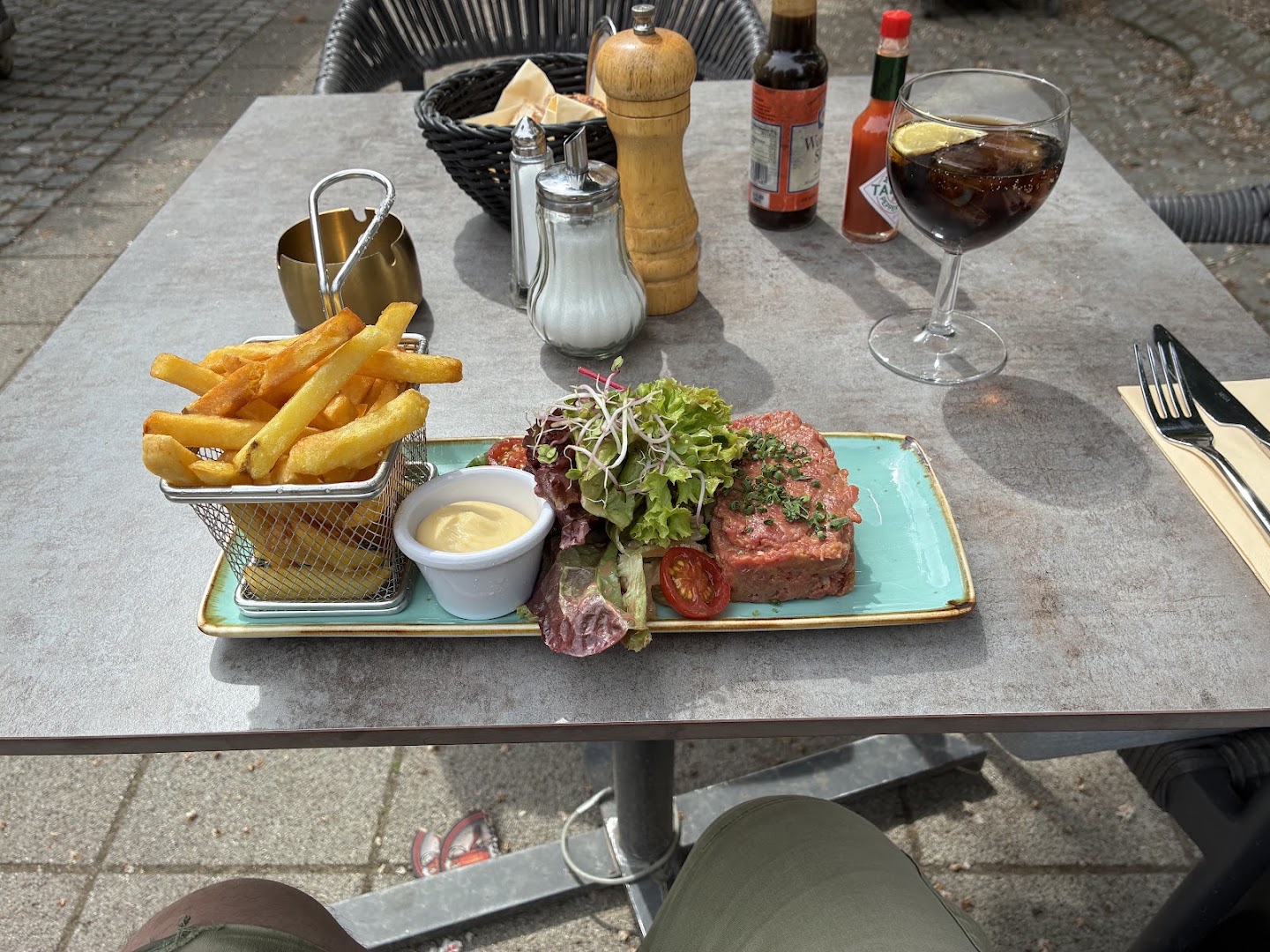 Chez Lio: appetizing, clear photo of food