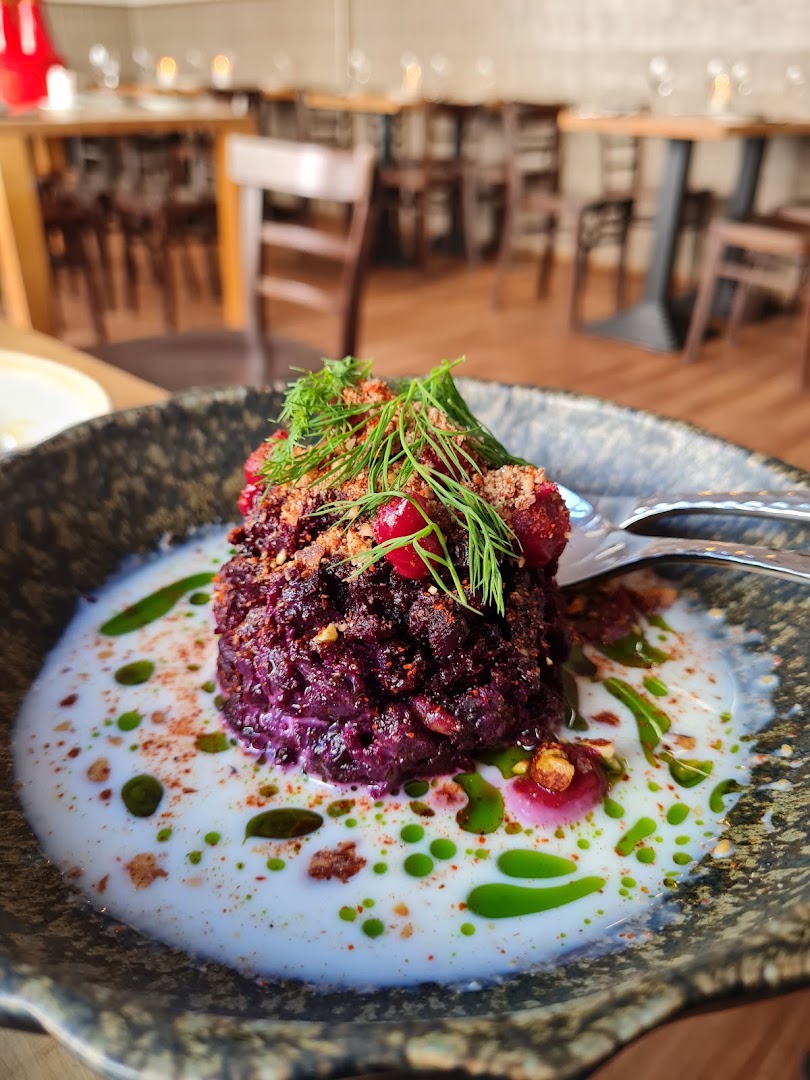 ela: appetizing, high-quality food photography