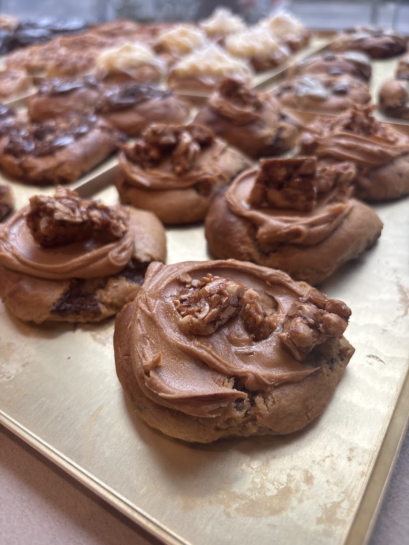 MELT Cookies: appetizing display of fresh cookies