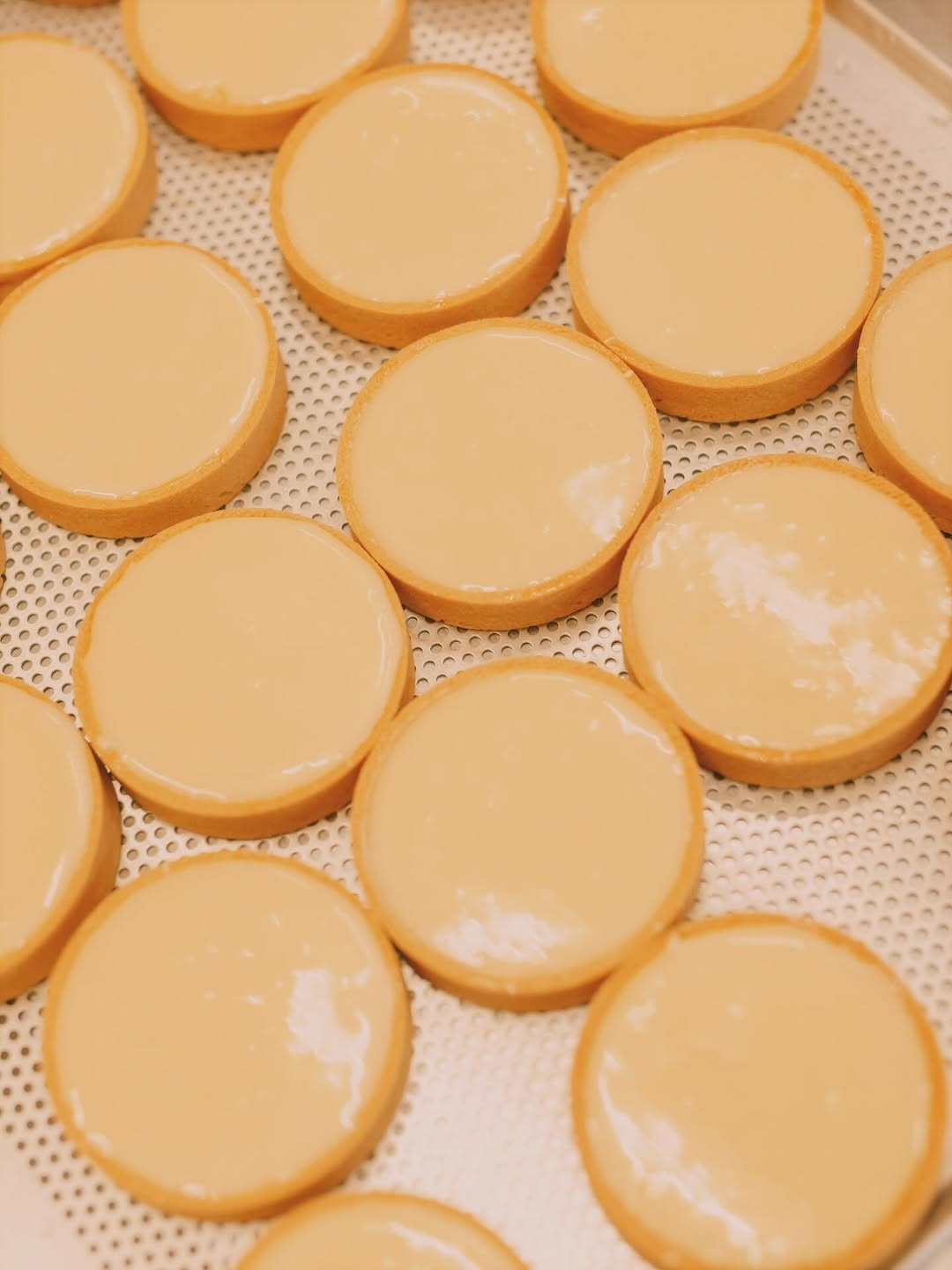 Pure Pastry: high quality photo of pastries