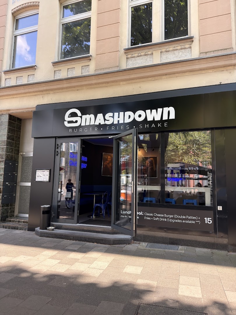 Smashdown: clear exterior shot of restaurant