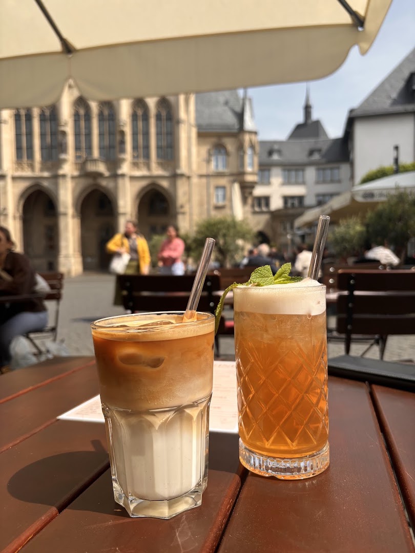 Bohnea Café & Rösterei: appealing photo of cafe drinks