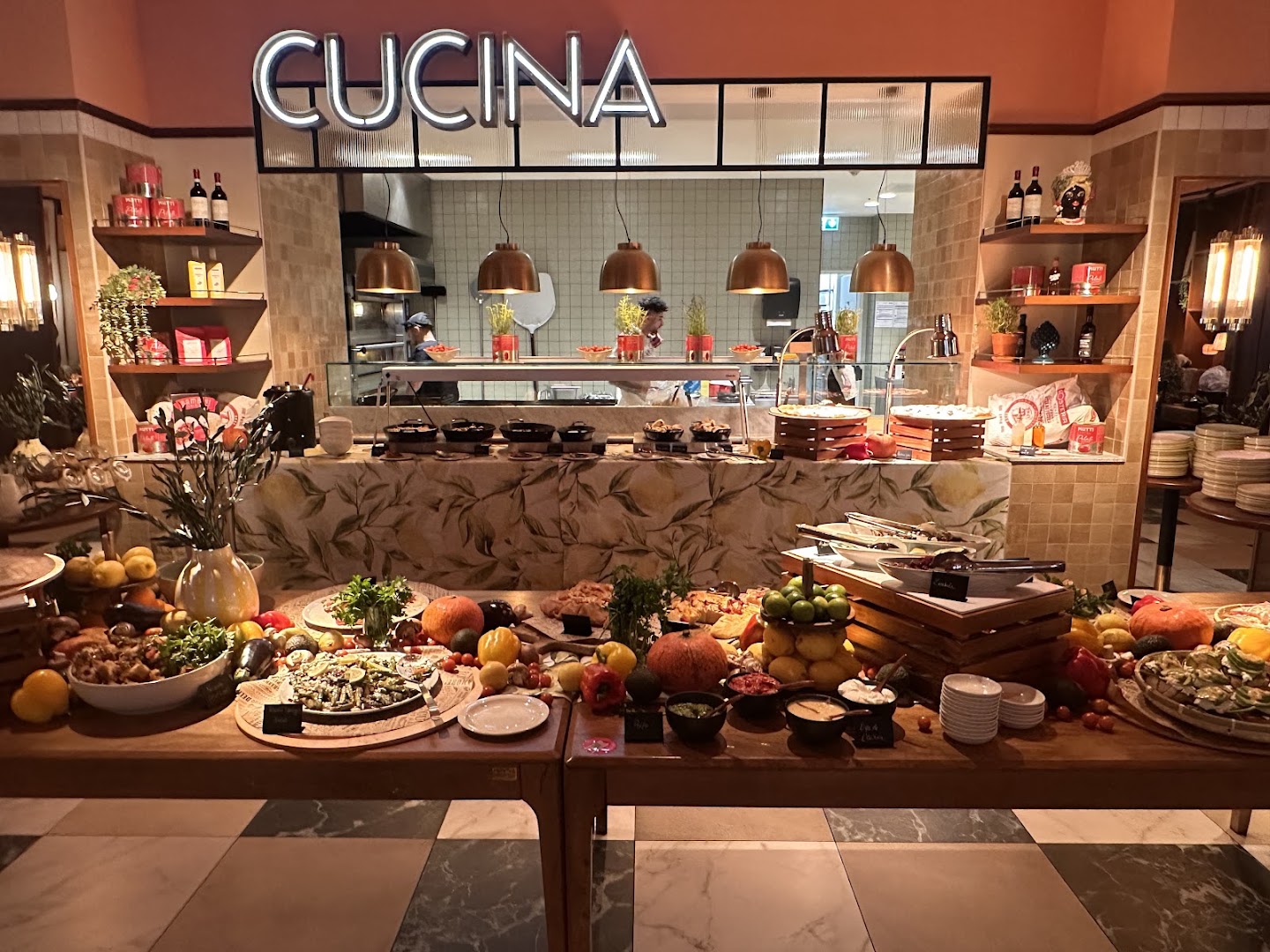 L'Osteria Erfurt Anger: appetizing display of restaurant food