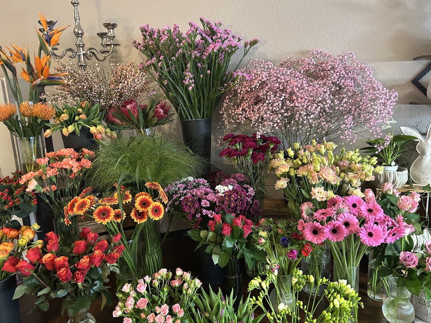 Zauberblüte: beautiful display of fresh flowers