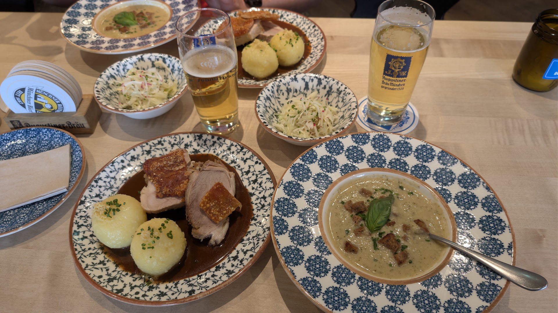 Augustiner am Platz: appetizing food and drink presentation