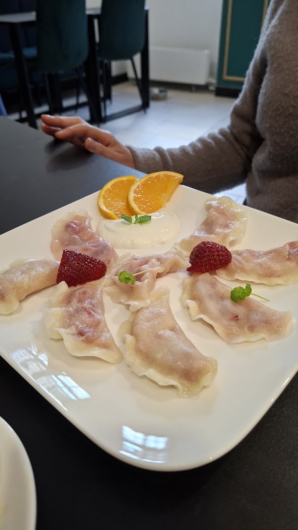Piero: appetizing photo of restaurant food
