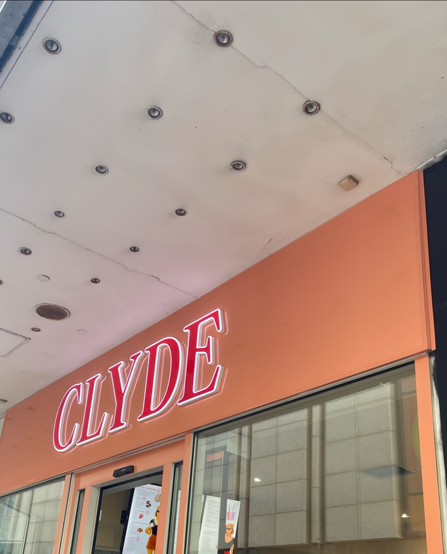 Clyde Cinnamon Roll's and Co.: clear photo of shop exterior