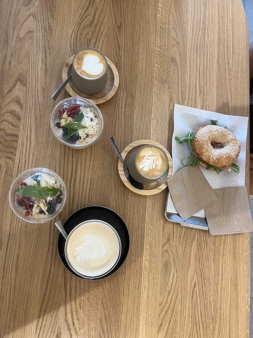 hønest: appetizing, high-quality food photography