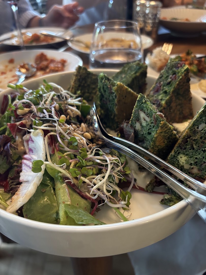 Next by Corner: appetizing, high-quality food photography