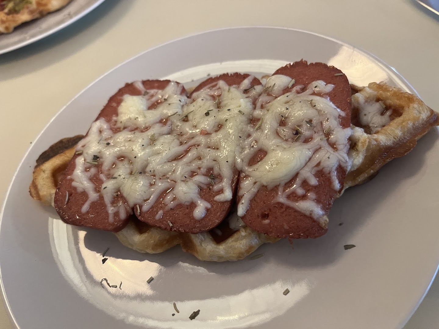 Puffle Bees: appetizing photo of brunch food