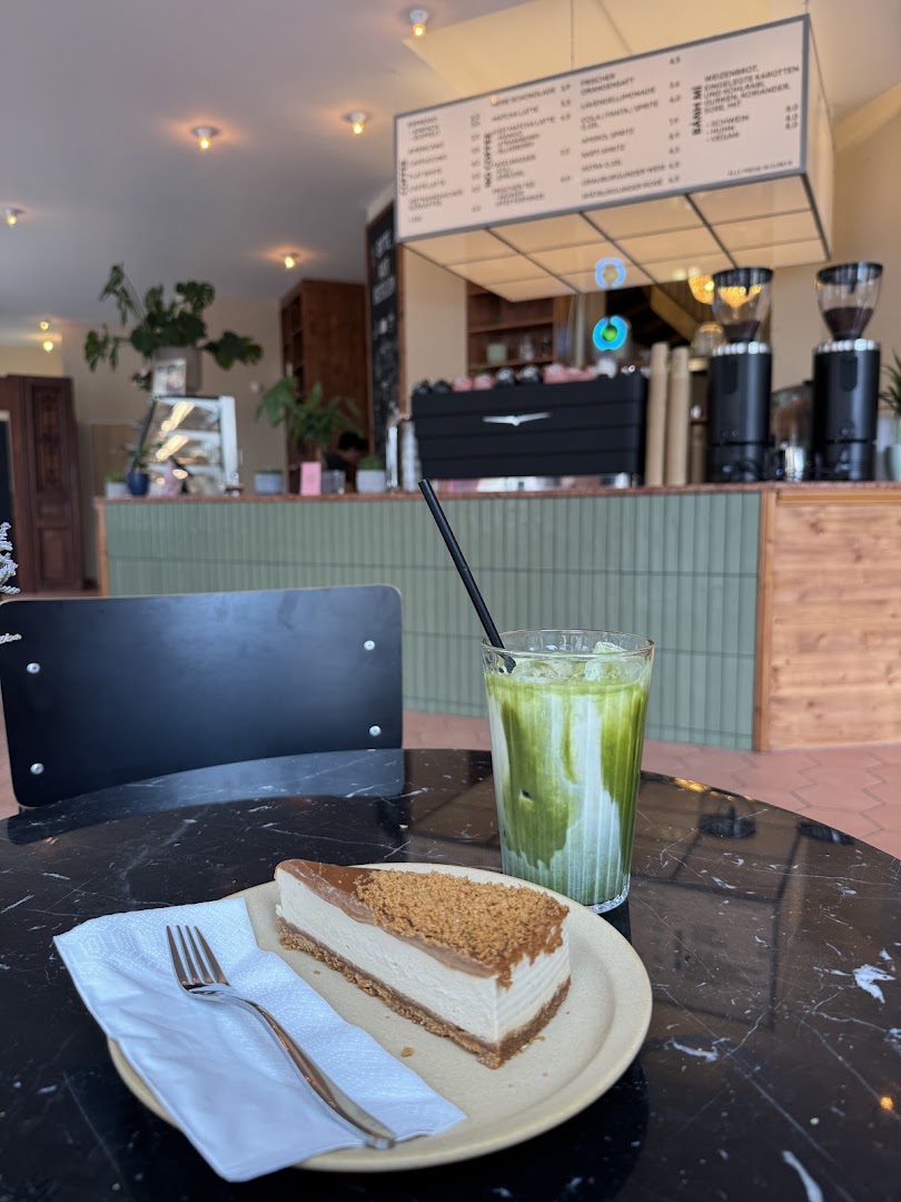 Cavo: appealing food and venue shot